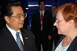  Kiinan presidentti Hu Jintao ja presidentti Halonen. Kuva: Kari Mokko 